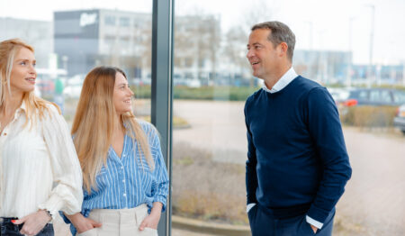 Collega's aan het praten